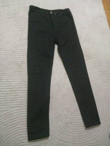 Siyah kot pantolon